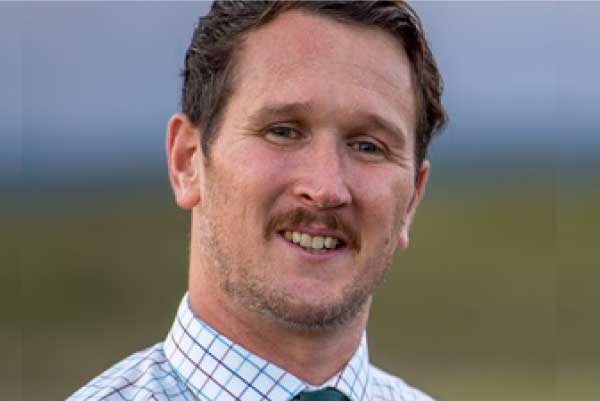 Gwlad_Anthony-Stuart-Cook