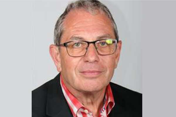 Con_Pete-Lewington