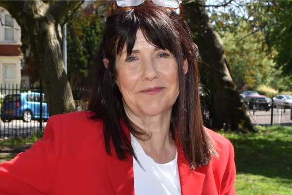 Labour_Sarah-Elizabeth-Merry-2