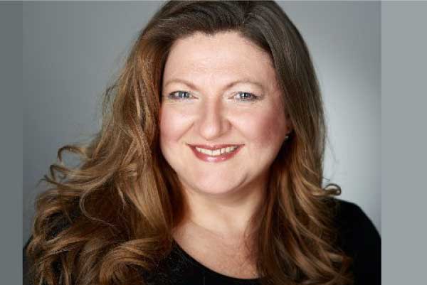 Re_Dr-Glenda-Davies